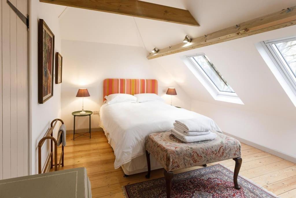 Stylish Cottage In The Pewsey Vale Marlborough Zewnętrze zdjęcie